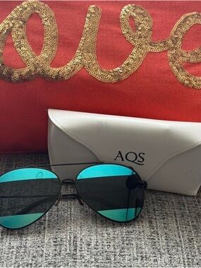 AQS Aviator Sunglasses